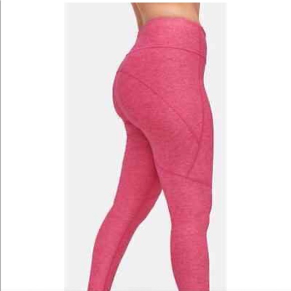 NWT Outdoor Voices Warmup Leggings (3/4 length), Flamingo Pink - Picture 5 of 8